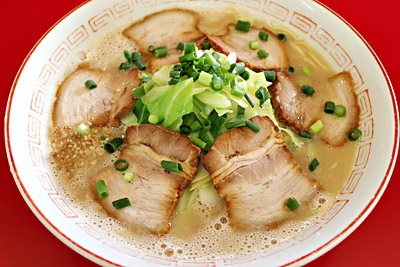 まろやかで食べやすい豚骨。説明不要でウマイ！ - らーめん特集 - 博多