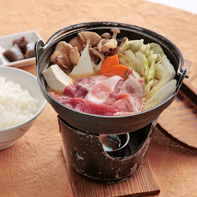 これからの時期には欠かせない リピーター続出のいのぶた鍋定食 今日のやきオシ ぐんまのうまいもの 5 道の駅 上野 ぐんまgotoeat加盟店 ドライブ 道の駅 多野郡神流町 上野村 ぐんラボ