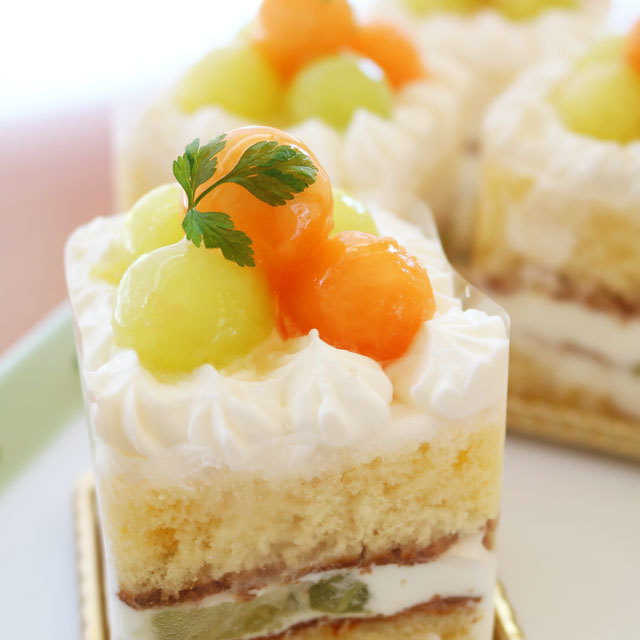 イチゴがなくても魅力的 旬のフルーツたっぷり 夏のショートケーキ 今日のやきオシ フルーツ 菓子工房 ラ ポムベール 洋菓子 高崎市 ぐんラボ