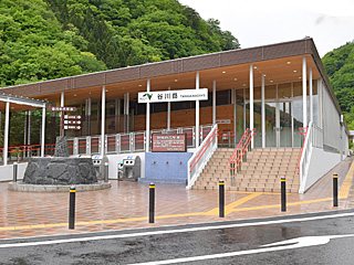 谷川岳パーキングエリア 下り線 ドライブ 道の駅 利根郡みなかみ町 ぐんラボ