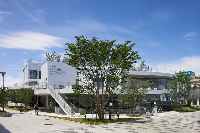 太田市美術館・図書館の写真