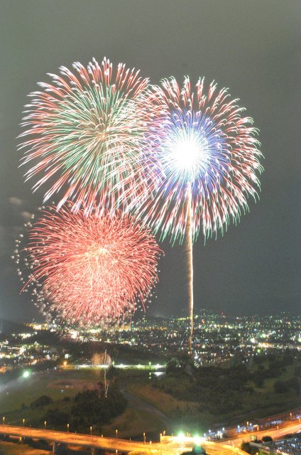 21年開催中止 第47回高崎まつり 群馬の花火大会 夏祭り特集21 祭 伝統行事 花火 街 地域 高崎市 イベント情報 ぐんラボ