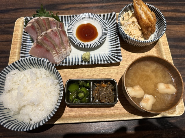 肉豆富とレモンサワー 大衆食堂安べゑ 高崎駅東口店の写真