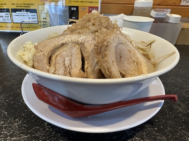 【2026年7月18日オープン】二郎系ラーメン 我が豚は天地とひとつ 高崎店の写真